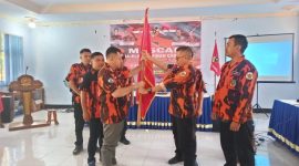 Muscab Pemuda Pancasila Dompu sukses. Eddy Sophiaan mengapresiasi Abdurahman (Bung Man) yang terpilih sebagai Ketua MPC. (Foto: Istimewa)