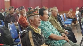 PT PLN (Persero) terus memperkuat komitmen untuk melibatkan masyarakat dan menjaga nilai-nilai adat dalam pengembangan Pembangkit Listrik Tenaga Panas Bumi (PLTP) Ulumbu Unit 5-6 di Poco Leok, Manggarai. (Foto: Istimewa)