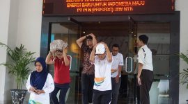 Simulasi tanggap darurat oleh PLN UIW NTB di Lombok, Sumbawa, dan Bima untuk meningkatkan kesiapan menghadapi gempa bumi. (Foto: Dok. PLN)