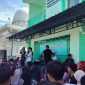 Remaja Masjid Dusun Batu Rimpang gagas jalan sehat 1 Muharram. Ratusan warga antusias, door prize semarakkan suasana. (Foto: Istimewa)