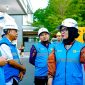 General Manager PLN UIW NTB, Sri Heny Purwanti, memimpin pengecekan langsung kesiapan kelistrikan di lokasi pembukaan FORNAS VIII 2025 di Mataram, didampingi jajaran manajemen teknis PLN untuk memastikan seluruh sistem berjalan andal tanpa kendala. (Foto: Dok. PLN)