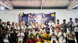 Foto bersama usai acara Halal Bihalal Forum Muda-Mudi Desa Banjar yang penuh kehangatan dan semangat kebersamaan. (Foto: Istimewa)