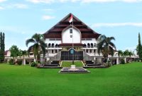 Gedung DPRD Provinsi Nusa Tenggara Barat yang kini menjadi sorotan publik usai mencuatnya dugaan skandal dana siluman senilai Rp182 miliar dalam APBD Perubahan 2023. (Foto: Istimewa)