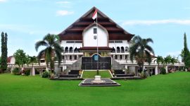 Gedung DPRD Provinsi Nusa Tenggara Barat yang kini menjadi sorotan publik usai mencuatnya dugaan skandal dana siluman senilai Rp182 miliar dalam APBD Perubahan 2023. (Foto: Istimewa)