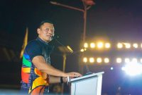 Menko Bidang Pembangunan dan Infrastruktur, Dr. Agus Harimurti Yudhoyono, memberikan sambutan dalam pembukaan FORNAS VIII di NTB, menekankan pentingnya peran komunitas dalam memajukan budaya olahraga masyarakat. (Foto: Istimewa)