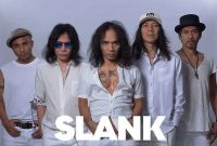 Dari olahraga ke panggung hiburan, FORNAS VIII NTB 2025 ditutup dengan gebrakan Slank yang membakar semangat. (Foto: Istimewa)