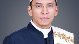 Sidang panas menanti: TGB duduk di kursi saksi kasus NCC, 25 Agustus. (Foto: Istimewa)
