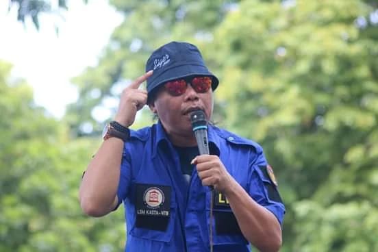 Presiden KASTA NTB, Lalu Wink Haris, menyampaikan kritik tajam terhadap kepemimpinan Gubernur M. Iqbal yang dinilai lebih banyak janji daripada realisasi nyata di lapangan. (Foto: Istimewa)