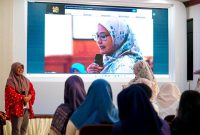 Srikandi PLN NTB gelar Program Inspiring bahas kesehatan mental ibu-anak, hadirkan edukasi, inspirasi, hingga dukungan bagi UMKM lokal. (Foto: Dok. PLN)