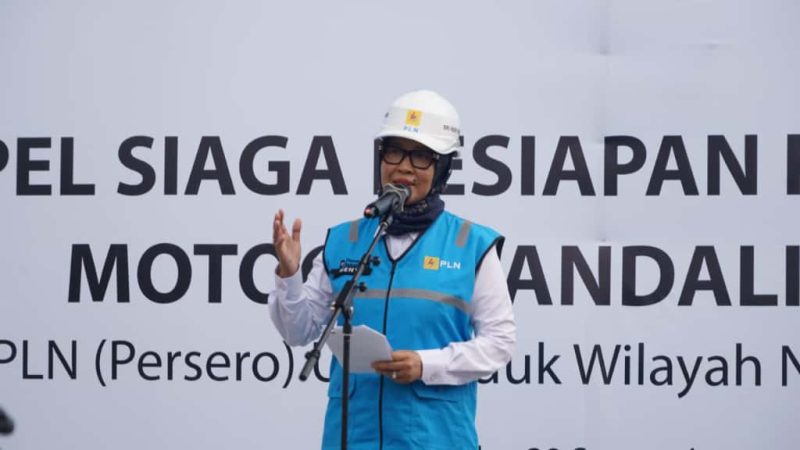General Manager PLN UIW NTB, Sri Heny Purwanti, pimpin langsung Apel Siaga untuk jaga keandalan listrik ajang internasional. (Foto: Dok. PLN)