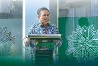 Bupati Lombok Barat H. Lalu Ahmad Zaini dan jajaran manajemen Bank NTB Syariah saat meresmikan gedung KCP Narmada, simbol pelayanan dan pemberdayaan masyarakat. (Foto: Dok. PLN)