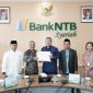 Direktur Utama Bank NTB Syariah Nazaruddin (tengah) bersama jajaran manajemen usai menerima hasil fit and proper test dari OJK, menandai awal kepemimpinannya secara resmi. (Foto: Istimewa)