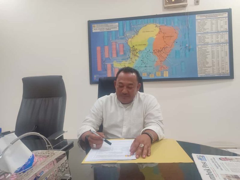 Kepala Satker PJN Wilayah I NTB, Herlambang Zulfikar, S.T., M.M.T, saat memberikan keterangan kepada awak media terkait program IJD 2025 di Lombok. (Jumat, 17 Oktober 2025). (Foto: Istimewa)