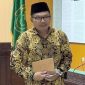 Terdakwa Rosiady Husaeni Sayuti meninggalkan ruang sidang seusai mendengarkan tuntutan jaksa di Pengadilan Tipikor Mataram. (Foto: Istimewa)