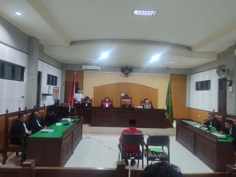 Suasana sidang lanjutan kasus dugaan korupsi pembangunan NTB Convention Center (NCC) di Pengadilan Tipikor Mataram, Senin (6/10). (Foto: Istimewa)