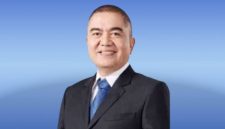 Nazaruddin resmi menjabat Dirut Bank NTB Syariah usai lolos fit and proper test OJK, tandai awal baru transformasi bank daerah. (Foto: Istimewa)