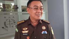 Aspidsus Kejati NTB menyampaikan update penyidikan usai dilakukan ekspose bersama BPKP NTB. (Foto: Istimewa)