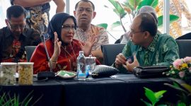 Perwakilan stakeholder berdiskusi aktif membahas tindak lanjut kerja sama regional Bali–NTB–NTT di Mandalika. (Foto: Dok. PLN)