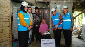 Program Light Up The Dream PLN menghadirkan listrik gratis bagi warga kurang mampu di Lombok Barat, membuka akses energi dan harapan baru. (Foto: Dok. PLN)