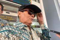 Usai diperiksa penyidik Kejati NTB, Ali Bin Dachlan menyatakan siap mengembalikan kelebihan pembayaran apabila terbukti merugikan keuangan negara dalam pembelian lahan MXGP Samota.(Foto: Istimewa)