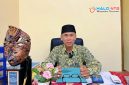 Kepala Desa Sembung H. Ali Abdul Syahid saat memberikan keterangan terkait dampak pemangkasan Dana Desa di ruang kerjanya.(Foto: Istimewa)