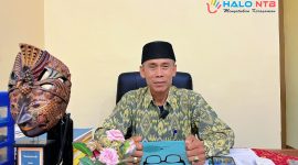 Kepala Desa Sembung H. Ali Abdul Syahid saat memberikan keterangan terkait dampak pemangkasan Dana Desa di ruang kerjanya.(Foto: Istimewa)