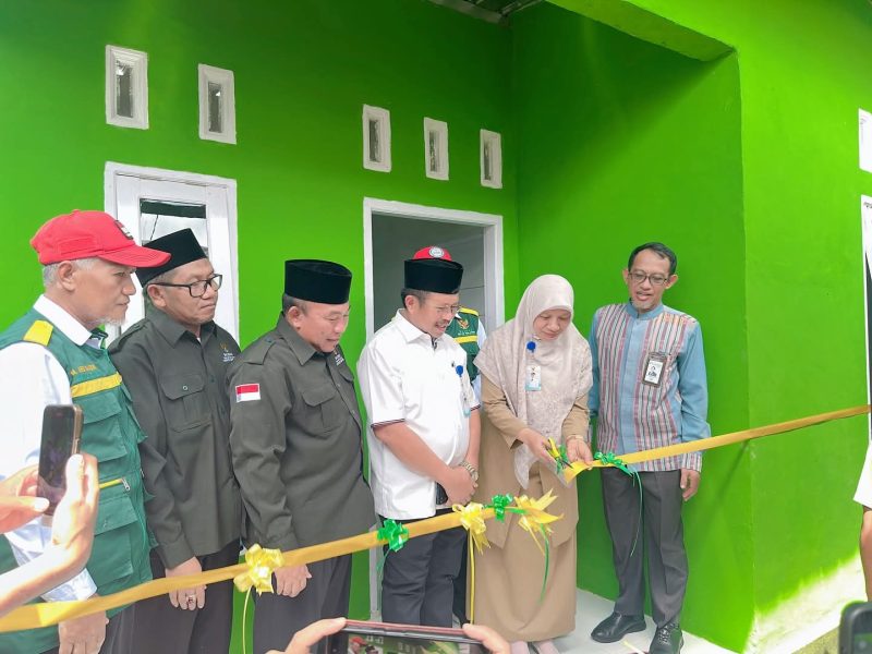 Prosesi peresmian Rumah Layak Huni (Mahyani) sebagai wujud sinergi mendukung kesejahteraan dan kehidupan layak masyarakat Lombok Barat.(Foto: Istimewa)