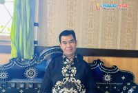 H. Kemas Burhan, M.Pd., Kepala MAN Lombok Barat, saat ditemui di ruang kerjanya usai resmi memimpin madrasah dengan pendekatan disiplin humanis, Sabtu (24/1/2026).(Dok. Taufik Natanagara)