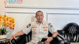 Kepala Satpol PP Lombok Barat, I Ketut Rauh, saat menyampaikan keterangan terkait rangkaian kegiatan HUT Satpol PP ke-76 dan HUT Linmas ke-64 tahun 2026.(Foto istimewa)