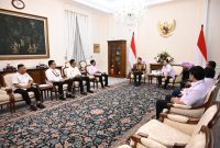 Ketua Umum DPP Laskar Gibran Leonardo Sirait saat melakukan audiensi dengan Wakil Presiden RI Gibran Rakabuming Raka di Istana Wakil Presiden, Jakarta. (Foto: Istimewa)