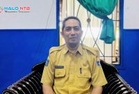 Kepala Dinas Kelautan, Perikanan dan Ketahanan Pangan Lombok Barat, H. Afgan Kusumanegara, saat memberikan keterangan terkait pelaksanaan program Kios Pangan atau Teras Pangan murah di Lombok Barat. (Foto istimewa)