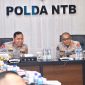 Wakapolda NTB didampingi pejabat utama saat mengikuti Rakernis Divisi Polri 2026 di Polda NTB guna memperkuat kesiapan dan sinergi program.(Foto istimewa)