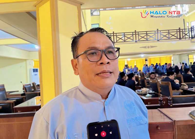 Anggota DPRD Lombok Barat saat memberikan keterangan kepada awak media usai Rapat Paripurna LKPJ Bupati Tahun Anggaran 2025 di Gedung DPRD.(Foto istimewa)