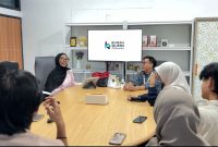 PLN latih UMKM Sumbawa gunakan AI untuk promosi digital, dorong omzet naik di momentum Idulfitri.(Dok.PLN)