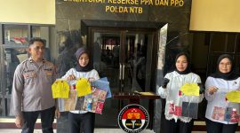 Konferensi pers Polda NTB terkait pengungkapan kasus prostitusi dalam Operasi Pekat Rinjani 2026 di Mataram.(Foto: Istimewa)