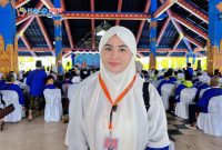 Astrina Wahyuni (22), calon jemaah haji termuda asal Lombok Barat, bersiap berangkat ke Tanah Suci bersama Kloter 3. (Foto: istimewa)