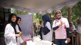 Pelaku UMKM perempuan di Desa Medana mengikuti pelatihan kewirausahaan dalam program Srikandi Women Support Women dari PLN UIW NTB.(Dok.PLN)