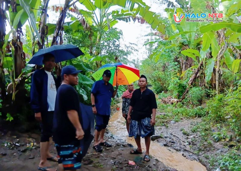 Kondisi permukiman warga Dusun Songkang yang kerap terdampak banjir akibat luapan Sungai Tibu Kebon.(Foto.Istimewa)