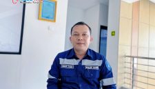 Ketua GAPASDAP Cabang Lembar, Firman Dandy, memberikan keterangan terkait dugaan praktik pungli di lintasan penyeberangan Lembar–Padang Bai.(Foto: Istimewa)