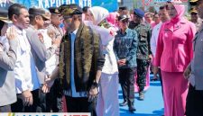 Kapolda NTB, Kalingga Rendra Raharja disambut Wakapolda NTB bersama jajaran Forkopimda saat tiba di Bandara Internasional Zainudin Abdul Majid (BIZAM) Lombok, Kamis (21/5/2026). (Foto: Istimewa).