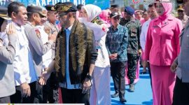 Kapolda NTB, Kalingga Rendra Raharja disambut Wakapolda NTB bersama jajaran Forkopimda saat tiba di Bandara Internasional Zainudin Abdul Majid (BIZAM) Lombok, Kamis (21/5/2026). (Foto: Istimewa).