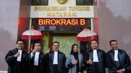 Mantan pejabat BPN Lombok Barat Baiq Mahyuniati Fitria usai divonis bebas murni di Pengadilan Tipikor Mataram.(Foto.Istimewa)