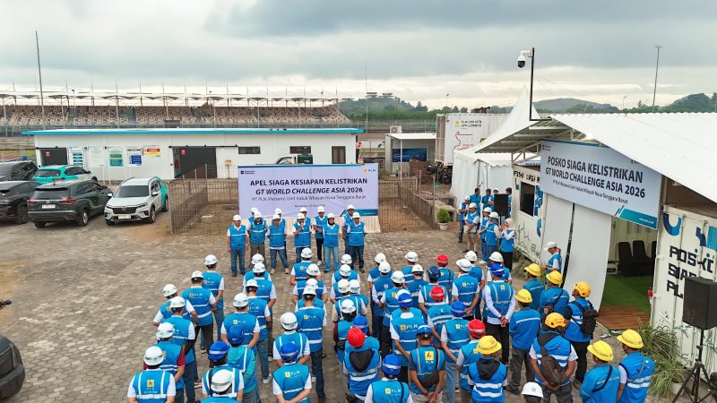 Personel PLN UIW NTB mengikuti Apel Siaga kesiapan pengamanan kelistrikan jelang GT World Challenge Asia 2026 di kawasan Mandalika, Lombok Tengah. (Dok. PLN)