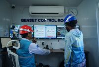 Petugas PLN UIW NTB melakukan pengawasan sistem kelistrikan di area Sirkuit Mandalika saat pelaksanaan GT World Challenge Asia 2026. (Dok. PLN)