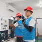 Petugas PLN UIW NTB melakukan pemantauan dan pengecekan sistem kelistrikan untuk memastikan keandalan pasokan listrik selama pelaksanaan GT World Challenge Asia 2026 di Sirkuit Mandalika.(Dok.PLN)