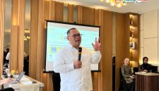 Arief Mufraini, saat menyampaikan paparan dalam forum BPKH Connect di Mataram.(Foto.Istimewa)