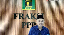 Anggota Komisi IV DPRD Lombok Barat, Muhammad Munip menyoroti persoalan NIP dan Gaji PPPK Paruh waktu , kamis (7/5).(Foto.Istimewa)