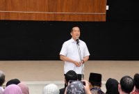 Gubernur NTB Lalu Muhamad Iqbal memberikan sambutan saat menghadiri pelatihan ESQ Leadership Center bagi para guru di Universitas Islam Al-Azhar Mataram.(Foto. Istimewa)