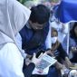Implementasi QRIS Cross Border Bank NTB Syariah mempermudah wisatawan asing bertransaksi cepat, aman, dan praktis di berbagai merchant lokal.(Dok.Bank NTB Syariah)
