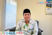 Plt Kepala Kementerian Haji dan Umroh (Kemenhaj) Kabupaten Lombok Barat, H. Suparlan, saat ditemui di ruangan kerjanya, Selasa (2/6/2026). (Foto: Istimewa).